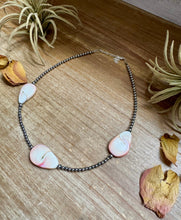 Load image into Gallery viewer, Sterling Silver Choker – 4 Flat Pink Conch Teardrops – 14.5" Approx.