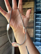 Load image into Gallery viewer, Sterling Silver Choker – 4 Flat Pink Conch Teardrops – 14.5" Approx.