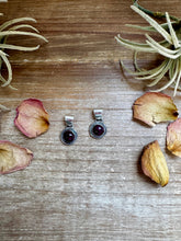 Load image into Gallery viewer, Small Purple Spiny Oyster Pendant – Sterling Silver, USA Made