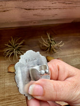Load image into Gallery viewer, Adjustable Cluster Ring – Purple Spiny Oyster & Sonoran Gold by E. Richards, Native Made