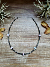 Load image into Gallery viewer, 15 Inch Pink Conch Saucer Necklace and Sterling Silver Beads