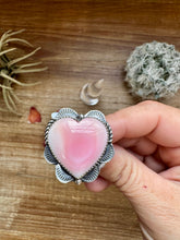 Load image into Gallery viewer, Hearth Ring -adjustable - pink conch &amp; sterling silver II
