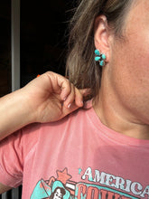 Load image into Gallery viewer, Stud 3 teardrop Kingman Turquoise Earrings
