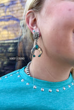 Load image into Gallery viewer, Graceland Earrings
