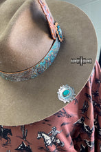 Load image into Gallery viewer, Calico Concho Hat Pin
