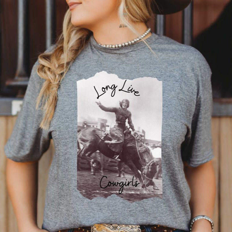 Long Live Cowgirls – The Salty Cowgirl